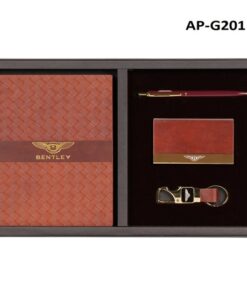 GIFT SET –NOTE PAD, KEYCHAIN, CARDHOLDER AND PEN PACKED IN BOX